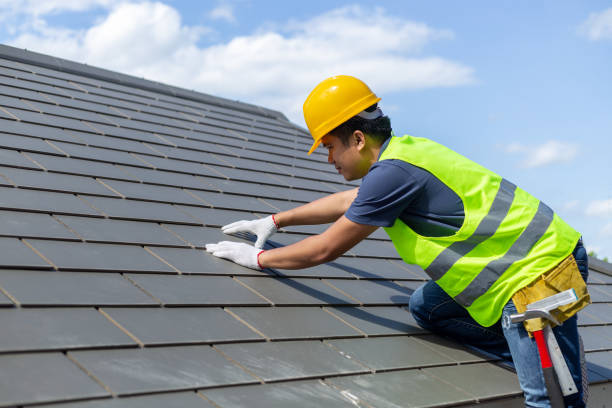 Best Commercial Roofing Services  in Cedar Rapids, IA